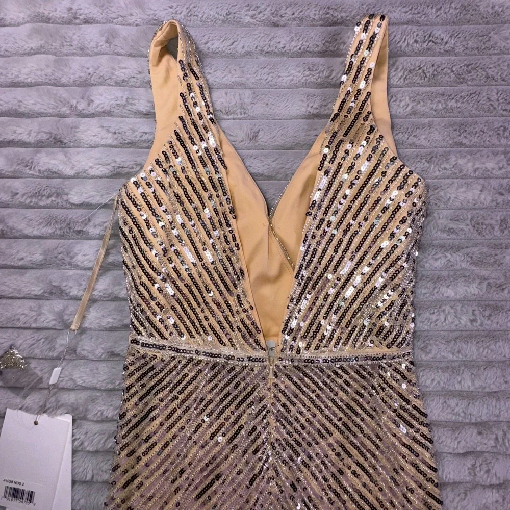 Mac Duggal Gown Womens 2 Gold Sequin Embellished Faux Wrap Surplice Neck‎ Dress